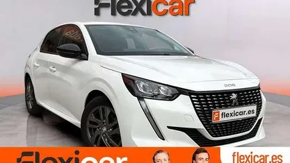 Usado Peugeot 208 Allure 101 CV (74 kW) 2022 Utilitario