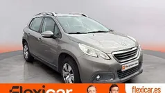 Gris / plata Usado 2015 Peugeot 2008 Active SUV | 7990 € (Precio justo)