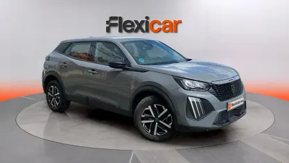Käytetty Peugeot 2008 Active 102 HP (75 kW) 2023 Harmaa Katumaasturi