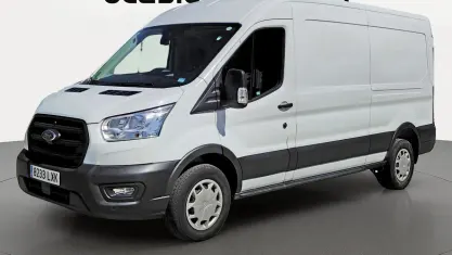 Usado Ford Transit Trend 131 CV (96 kW) 2022 Blanco Familiar
