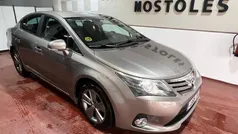 Beige Usado 2015 Toyota Avensis Comfort Berlina | 8750 € (Precio justo)