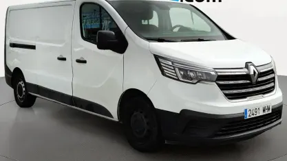 Usado Renault Trafic 131 CV (96 kW) 2023 Blanco Monovolumen