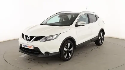 Usado Nissan Qashqai N-Connecta 110 CV (80 kW) 2016 Blanco SUV