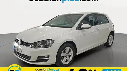 Usado VW Golf VII Advance 105 CV (77 kW) 2015 Blanco Utilitario
