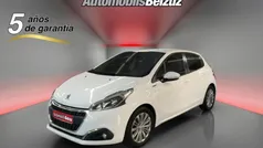 Usado 2018 Peugeot 208 Signature Sky Utilitario | 9990 € (Precio justo)