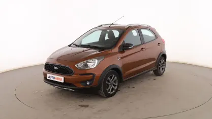 Usado Ford Ka Plus Active 86 CV (63 kW) 2018 Marrón Utilitario