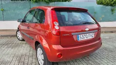 Marrón Usado 2006 Ford Fiesta Utilitario | 2500 € (Precio justo)