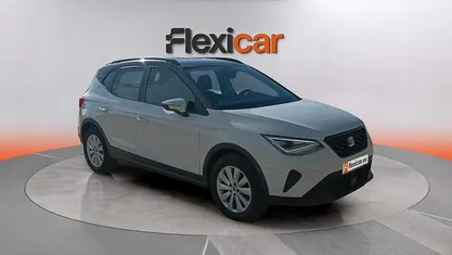 Usado Seat Arona Style 110 CV (80 kW) 2023 SUV