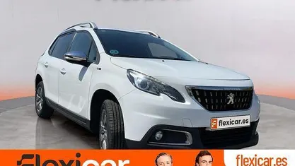 Blanco Usado 2017 Peugeot 2008 Access SUV | 6990 € (Super precio)