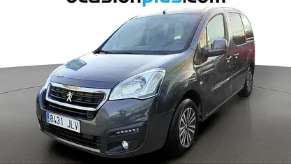 Usado 2016 Peugeot Partner Tepee Active Monovolumen | 10.139 € (Precio justo)