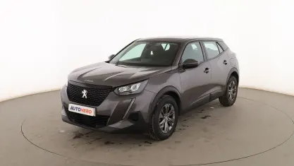 Usado Peugeot 2008 Active 101 CV (74 kW) 2020 Gris SUV
