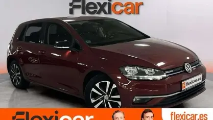 Używany VW Golf VII Advance 131 KM (96 kW) 2019 Czerwony Hatchback