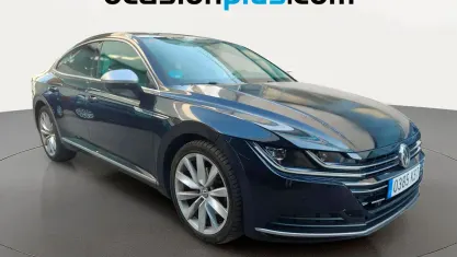 Usado VW Arteon Elegance 150 CV (110 kW) 2019 Negro Utilitario