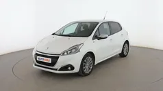 Blanco Usado 2016 Peugeot 208 Style Utilitario | 7499 € (Buen precio)