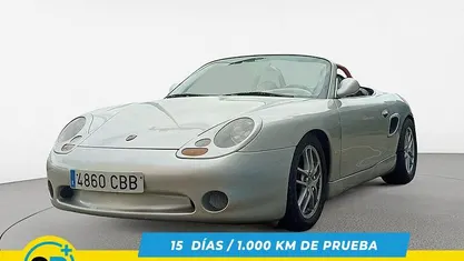 Usado Porsche Boxster 220 CV (161 kW) 2002 Gris plata Descapotable
