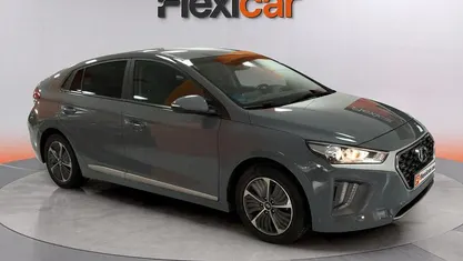 Usado Hyundai Ioniq 141 CV (103 kW) 2021 Gris Utilitario
