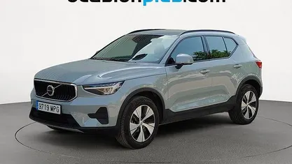 Usado Volvo XC40 129 CV (94 kW) 2024 Gris SUV