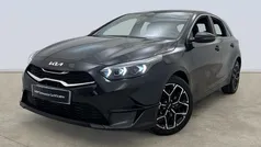 Negro Usado 2024 Kia Ceed Style Berlina | 23.295 € (Precio justo)