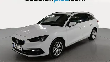 Usado Seat Leon Style 115 CV (84 kW) 2021 Monovolumen