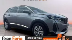 Gris Usado 2022 Peugeot 5008 Active Monovolumen | 20.890 € (Precio justo)