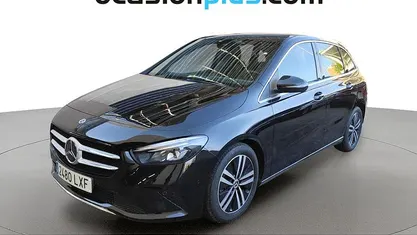 Usado Mercedes B200 150 CV (110 kW) 2022 Negro Monovolumen
