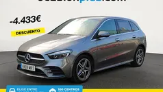 Gris / plata Usado 2024 Mercedes B250e Monovolumen | 33.990 € (Precio justo)