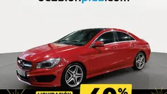 Rojo Usado 2016 Mercedes CLA220 AMG line Berlina | 23.390 € (Precio justo)