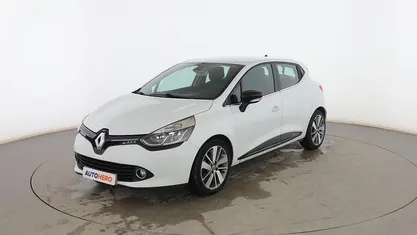 Usado Renault Clio IV 90 CV (66 kW) 2014 Blanco Berlina