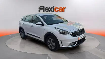 Usado Kia Niro 105 CV (77 kW) 2018 Blanco SUV