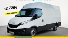 Blanco Usado 2023 Iveco Daily Berlina | 29.990 € (Precio justo)