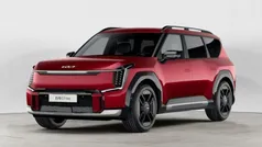 Rojo Nuevo 2024 Kia EV9 2 SUV | 76.100 € (Precio justo)