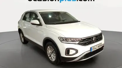 Usado VW T-Roc 116 CV (85 kW) 2024 Blanco SUV