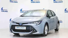 Gris / plata Usado 2021 Toyota Corolla Active Berlina | 20.900 € (Precio justo)