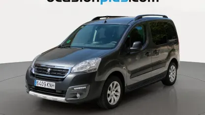 Usado Peugeot Partner Tepee 120 CV (88 kW) 2018 Gris Monovolumen