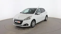 Usado 2015 Peugeot 208 Active Utilitario | 7799 € (Precio justo)