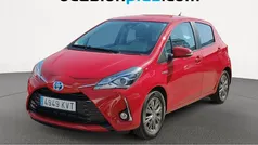 Rojo Usado 2019 Toyota Yaris Hybrid Active Utilitario | 15.900 € (Precio justo)