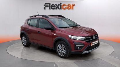 Occasion Dacia Sandero Essentiel 91 PK (66 kW) 2022 Rood Hatchback