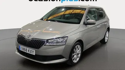 Usado Skoda Fabia 75 CV (55 kW) 2019 Utilitario