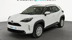 Usado 2024 Toyota Yaris Cross Business Edition SUV | 24.082 € (Precio justo)