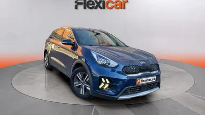 Usado Kia Niro 141 CV (103 kW) 2021 Azul SUV