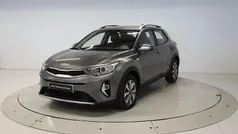 Usado 2024 Kia Stonic SUV | 17.500 € (Precio justo)