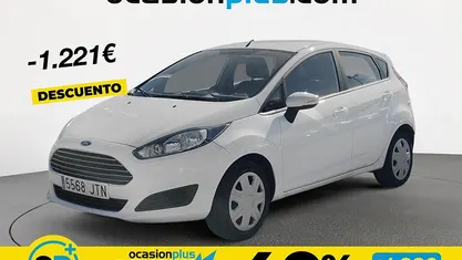 Usado Ford Fiesta Trend 75 CV (55 kW) 2016 Blanco Utilitario