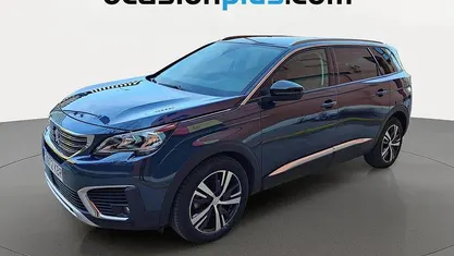 Usado Peugeot 5008 Allure 131 CV (96 kW) 2017 Negro SUV