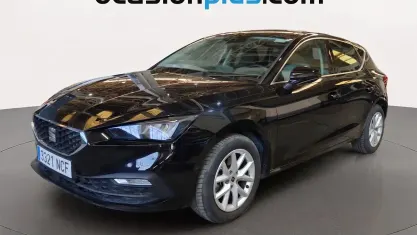 Usado Seat Leon Style 116 CV (85 kW) 2025 Negro Utilitario