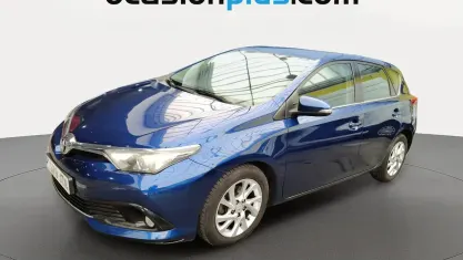 Usado Toyota Auris Active 90 CV (66 kW) 2016 Azul Utilitario