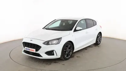 Usado Ford Focus ST-Line 125 CV (91 kW) 2019 Blanco Berlina