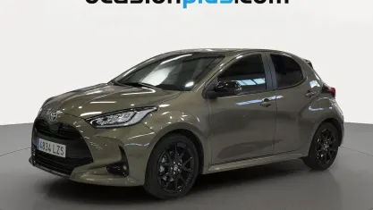 Occasion Toyota Yaris Hybrid Plus 116 PK (85 kW) 2022 Bruin Hatchback