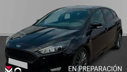 Usado Ford Focus ST-Line 125 CV (91 kW) 2017