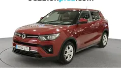 Rojo Usado 2021 Ssangyong Tivoli SUV | 14.537 € (Precio justo)