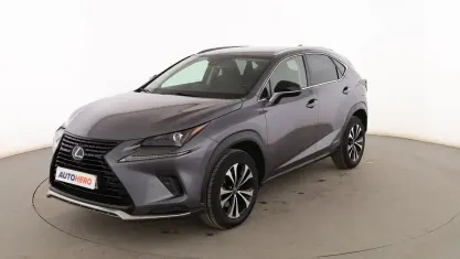 Usado Lexus NX300h E-FOUR 197 CV (144 kW) 2021 Gris SUV